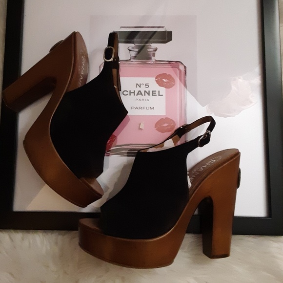 Like New! Chanel Suede Slingback Platform Heels! - Picture 2 of 5